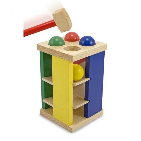 Turn din lemn cu ciocan si bile Melissa and Doug