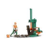 Figurina muncitor forestier cu accesorii Bruder
