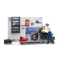 Service cu motocicleta Scrambler Ducati Bruder