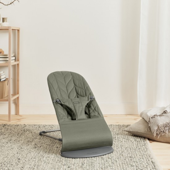 Balansoar bebelusi Bliss BabyBjorn Dark Green cu aspect delicat de petala, tesatura matlasata