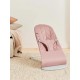 Balansoar Bliss Dusty Pink BabyBjorn cu aspect delicat de petala si tesatura matlasata