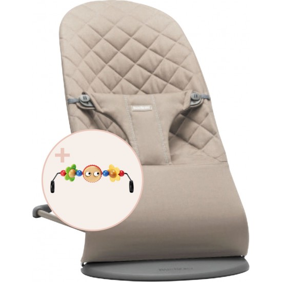 Balansoar Bliss Sand Grey BabyBjorn din tesatura matlasata cu aspect Clasic si bara de jucarii inclusa