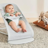 Balansoar bebelusi Balance BabyBjorn Soft Silver/White Mesh