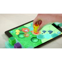 Jocuri de logica si programare cu Realitate Augmentata Tacto Coding PlayShifu