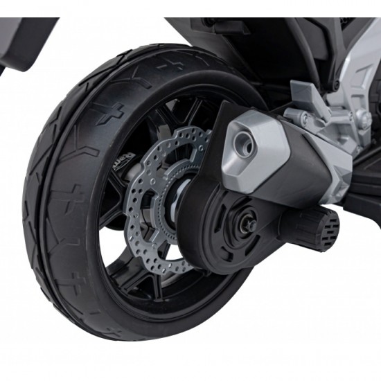 Motocicleta electrica pentru copii HONDA NC750X, roti si scaun din plastic, 103x41x74 cm, putere 70W - Alb