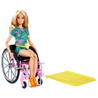 Papusa Barbie Fashionistas in scaun cu rotile si rampa
