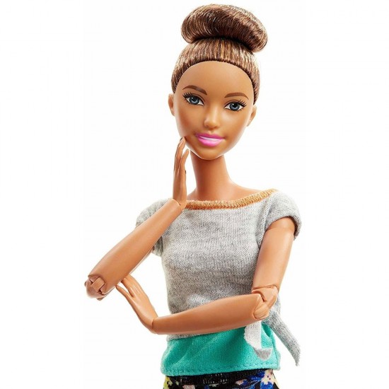 Papusa Barbie in miscare cu 22 articulatii FTG82