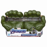 Pumnii lui Hulk din spuma Avengers 