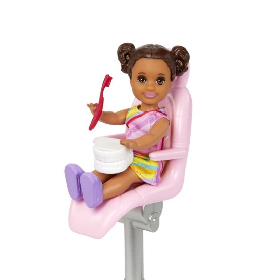 Set mobilier cu papusa Barbie doctor stomatolog blonda