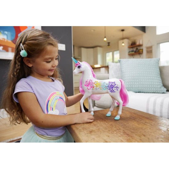 Unicorn Barbie Dreamtopia cu lumini si sunete