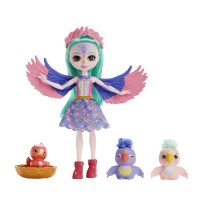 Papusa Enchantimals cu 3 figurine animalute Filia Finch City Tails Main Street