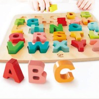 Puzzle alfabet din lemn 27 piese Chunky Hape