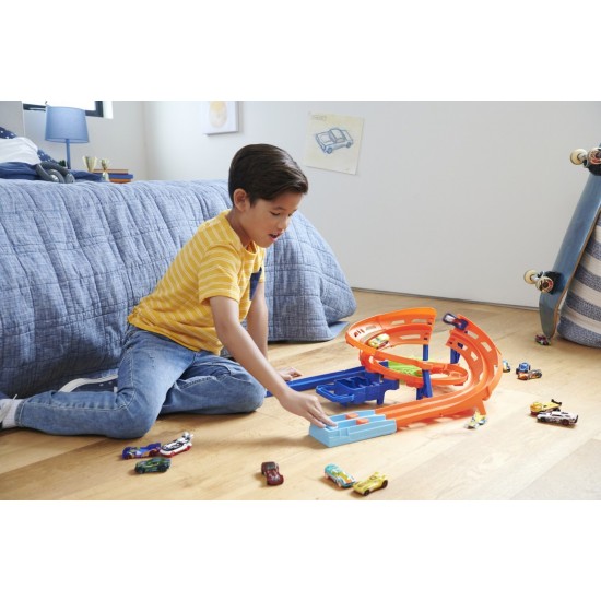 Set circuit dublu Hot Wheels Action 