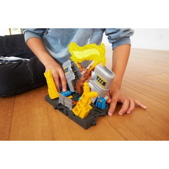 Set de joaca Hot Wheels - Explozie la fabrica