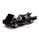 Masinuta RC Batmobile scara 1:18 cu 2 figurine Batman si Robin Masinuta RC Batmobile scara 1:18 cu 2 figurine Batman si Robin