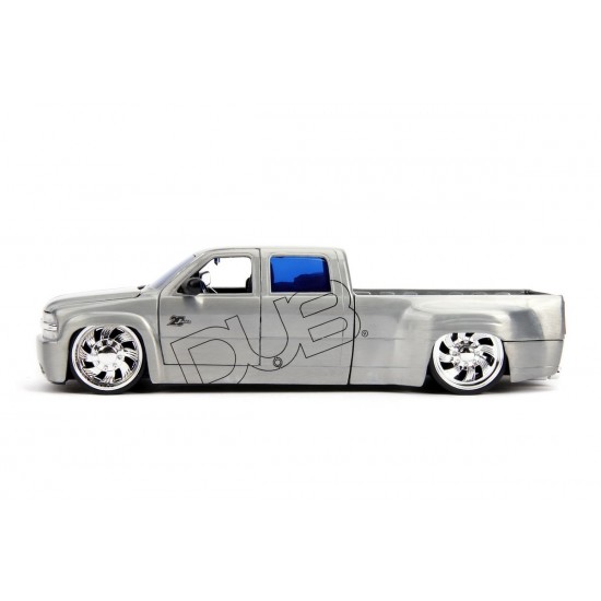 Macheta metalica Chevy Silverado 1999 scara 1:24