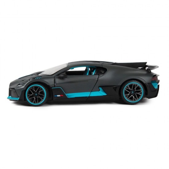 Masinuta metalica Bugatti Divo scara 1:24