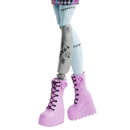 Papusa Monster High Frankie Stein