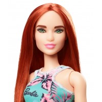 Papusa Barbie roscata cu tinuta lejera