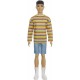 Papusa baiat Barbie Fashionistas cu pulover supradimensionat