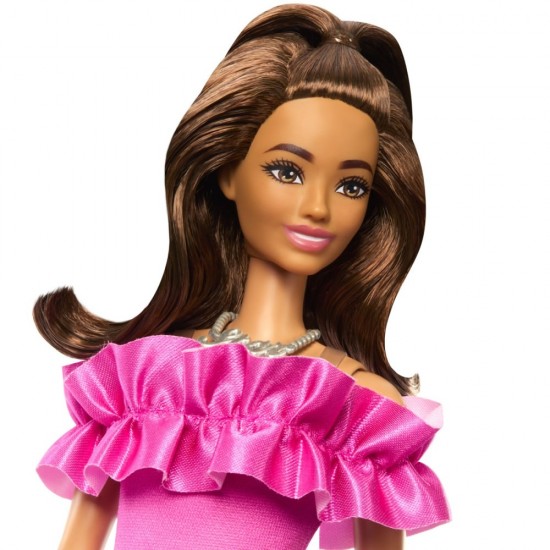 Papusa Barbie Fashionistas satena cu rochie roz