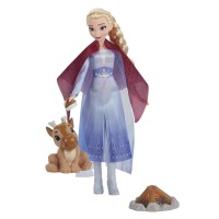 Papusa Disney Frozen 2 Elsa foc de tabara