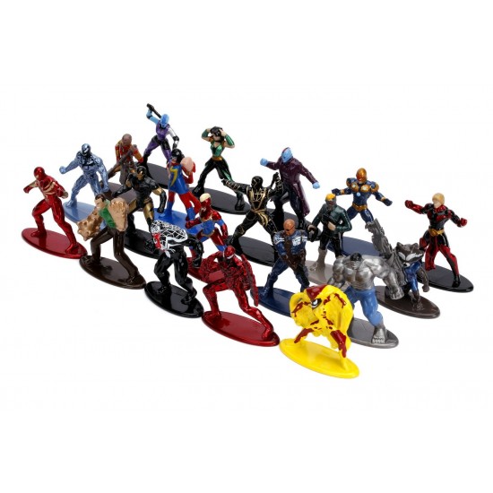 Set 20 de figurine metalice cu eroii Marvel si figurina Iron Man inclusa