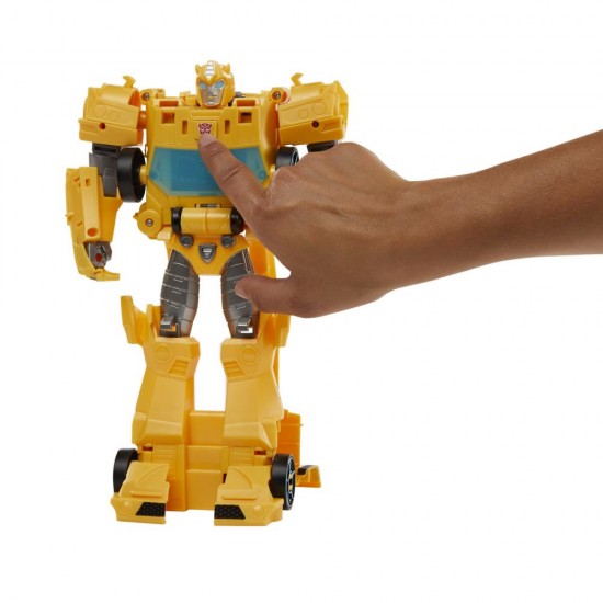 Robot interactiv Transformers Cyberverse Bumblebee 25 cm