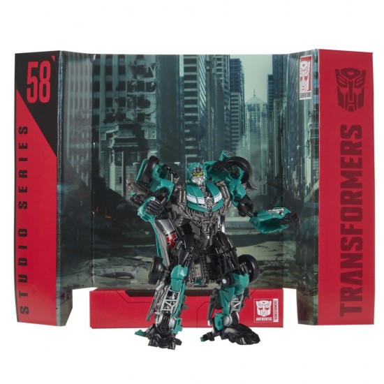 Robot Transformers Generations Deluxe Roadbuster