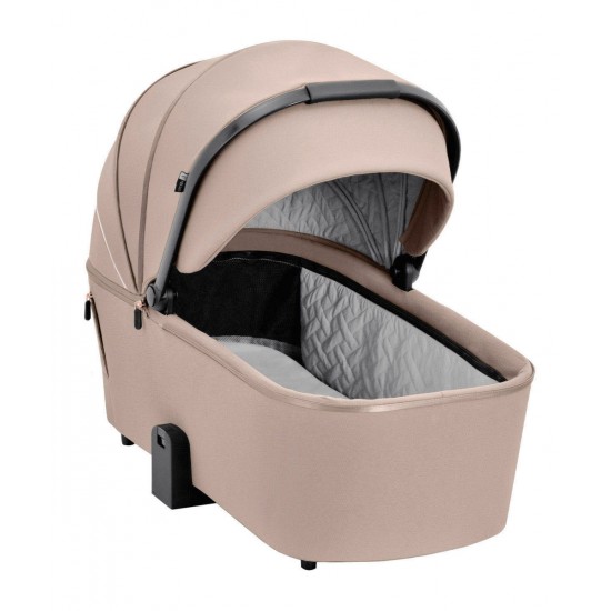 Carucior compact premium Carrello Ultra 4 in 1 I-Size 40-87 cm cu baza Isofix Antique Beige