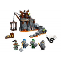 LEGO Ninjago - Calatorie prin temnitele Craniu 71717