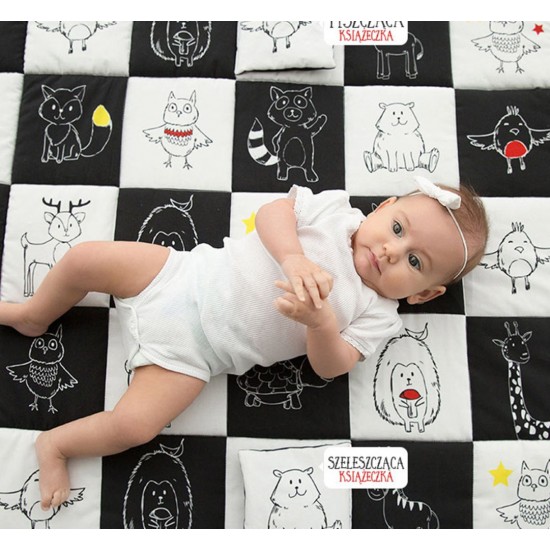 Covor de joaca termoizolant pentru bebe cu activitati senzoriale Contrast 120x140cm