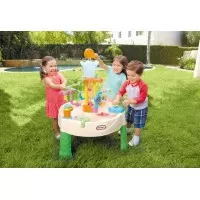 Masuta de joaca cu fantana - Little Tikes