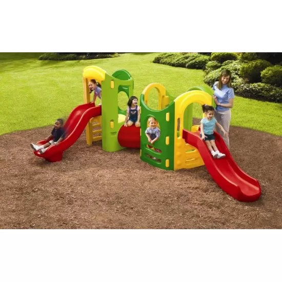 Spatiu de joaca 8 in 1- Little Tikes Spatiu de joaca 8 in 1- Little Tikes