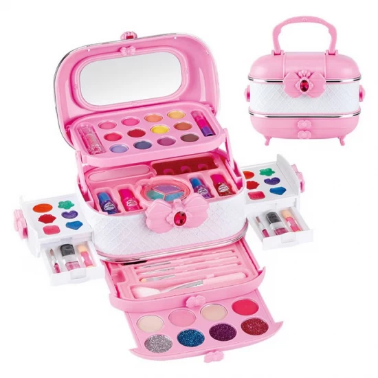 Trusa completa de machiaj pentru fetite in gentuta Dream Beauty Makeup Trusa completa de machiaj pentru fetite in gentuta Dream Beauty Makeup