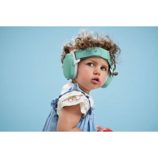 Casti antifonice pentru bebelusi si copii pana la 4 ani, protectie auditiva, SNR 24, verde, ALPINE Muffy Baby Sage Green Casti antifonice pentru bebelusi si copii pana la 4 ani, protectie auditiva, SNR 24, verde, ALPINE Muffy Baby Sage Green