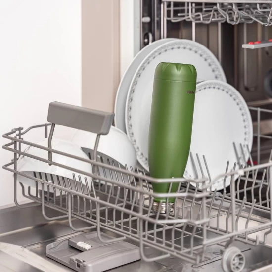 Sticla de baut termoizolanta din otel inoxidabil vidat Colour, 500 ml, verde, Reer 90803 Sticla de baut termoizolanta din otel inoxidabil vidat Colour, 500 ml, verde, Reer 90803