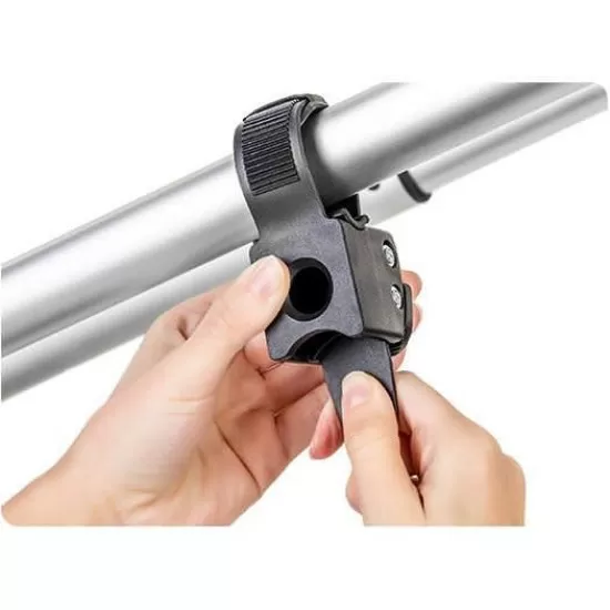 Suport pentru sticle si biberoane Clip&Go Cup Holder Reer Suport pentru sticle si biberoane Clip&Go Cup Holder Reer