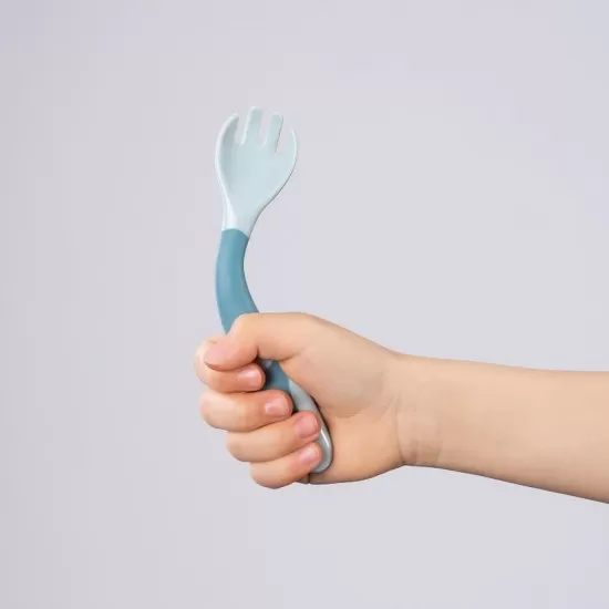 Tacamuri flexibile pentru copii, lingurita si furculita, fara BPA, albastru, 6+ luni, Reer 23033 Tacamuri flexibile pentru copii, lingurita si furculita, fara BPA, albastru, 6+ luni, Reer 23033