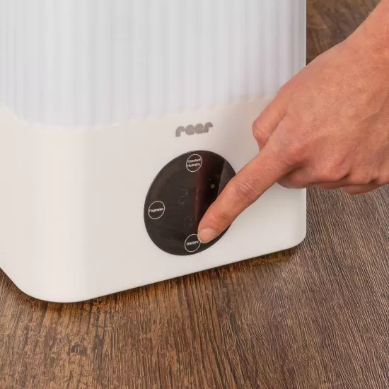 Umidificator ultrasunete cu automatizare si lumina de noapte, telecomanda , afisaj temperatura si umiditate, temporizator, Reer 94060 Umidificator ultrasunete cu automatizare si lumina de noapte, telecomanda , afisaj temperatura si umiditate, temporizator, Reer 94060