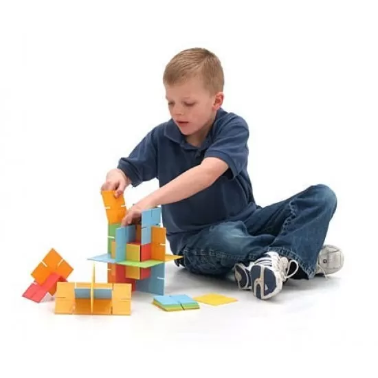 Joc de constructie Patrate DADO Original - Fat Brain Toys Joc de constructie Patrate DADO Original - Fat Brain Toys