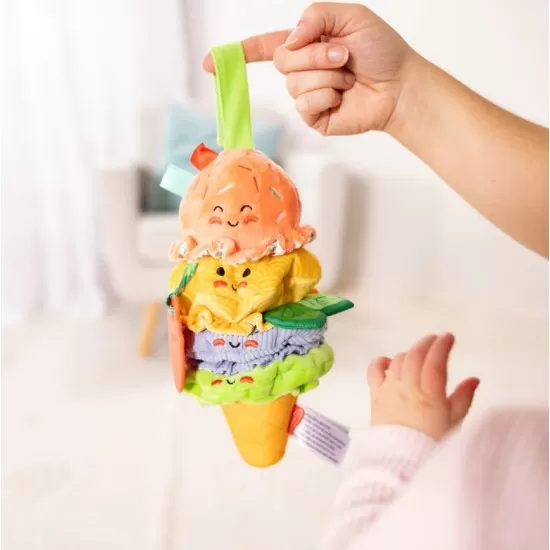 Jucarie de calatorie pentru bebe - Inghetata la cornet Jucarie de calatorie pentru bebe - Inghetata la cornet