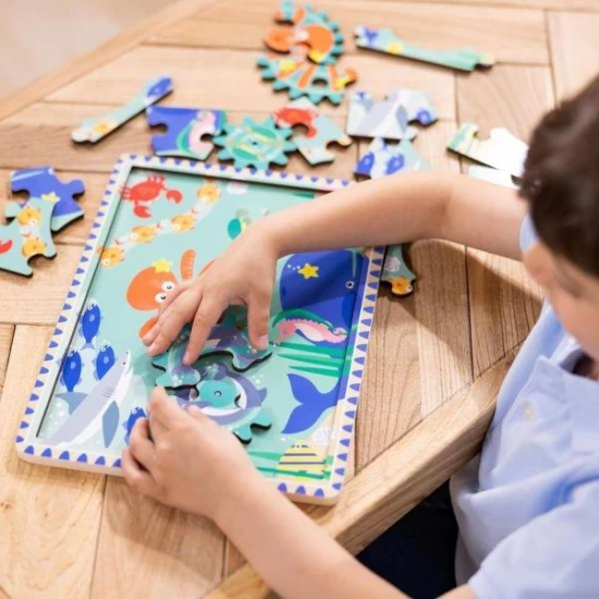 Puzzle educativ din lemn, cu rotite dintate, Oceanul, 8 piese, 3 ani+, Melissa&Doug Puzzle educativ din lemn, cu rotite dintate, Oceanul, 8 piese, 3 ani+, Melissa&Doug