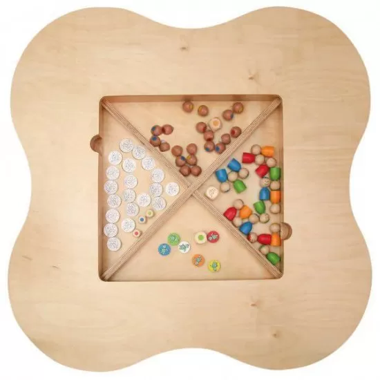 Set Play Corner cu masuta scaunele si jocuri Beleduc Set Play Corner cu masuta scaunele si jocuri Beleduc
