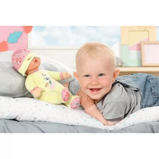 Bebelus cu hainute verzi Baby Born 30 cm Bebelus cu hainute verzi Baby Born 30 cm