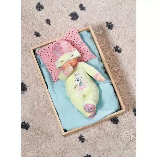 Bebelus cu hainute verzi Baby Born 30 cm Bebelus cu hainute verzi Baby Born 30 cm