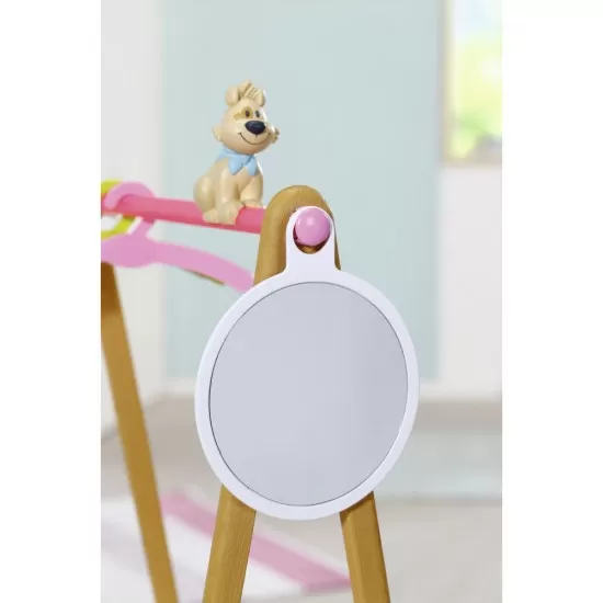 Cuier haine cu spatiu de depozitare pentru papusi Baby Born