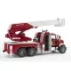 Camion de pompieri Mack Granite cu scara, pompa de apa si sirena Bruder Camion de pompieri Mack Granite cu scara, pompa de apa si sirena Bruder