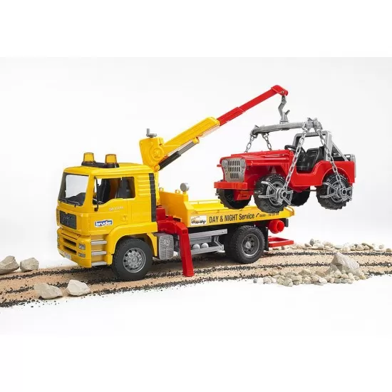Camion de tractare MAN TGA si vehicul de teren Bruder Camion de tractare MAN TGA si vehicul de teren Bruder