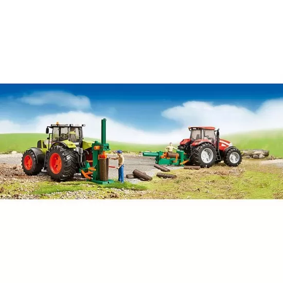 Figurina muncitor forestier cu accesorii Bruder